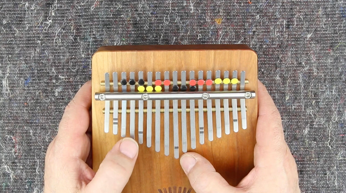 How to play the Chord Magnets on the Hokema B17 Kalimba