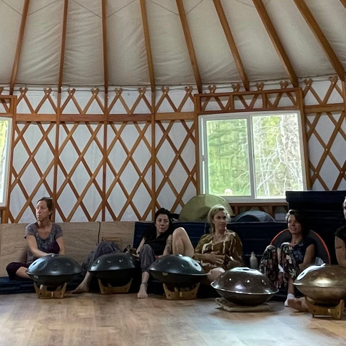 What happens when Women Handpan in the Wild?