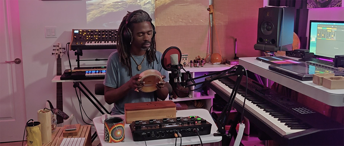 Hokema Saunsula featured on the new album "Kerel" by SRI KALA