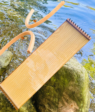 Monolini – Light Body Monochord for Sound Massage