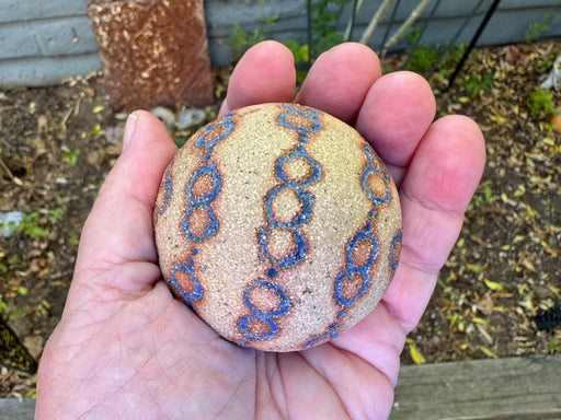 Round ceramic rattle / weplaywelltogether