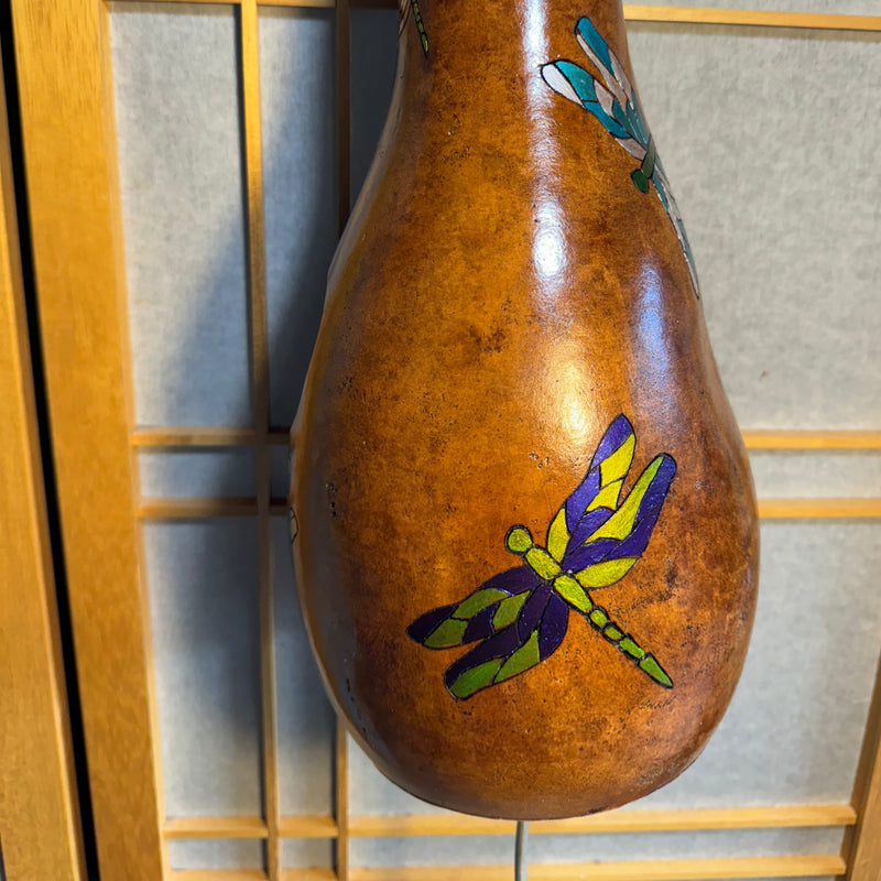 Thunder gourde with dragonfly painting  | Weplaywelltogether